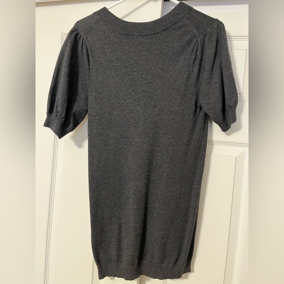 Express T-shirt Sweater - Picture 3 of 3